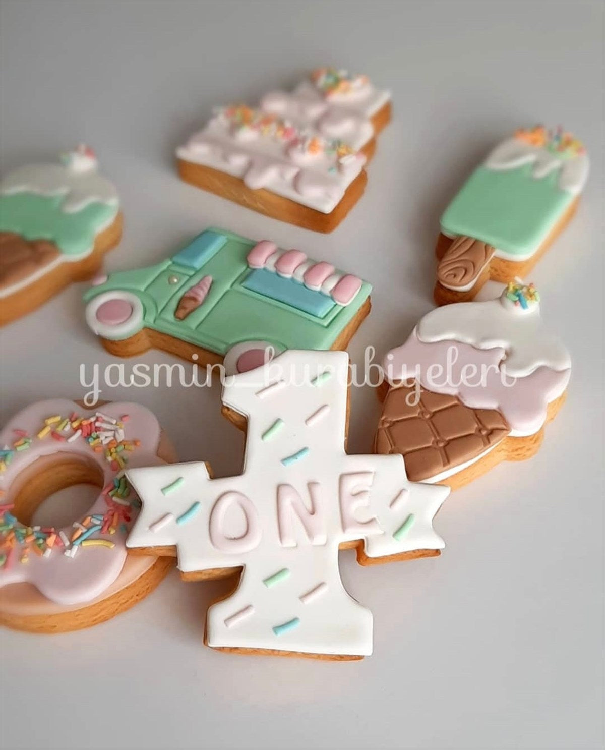 Bannerlı Bir Rakamı