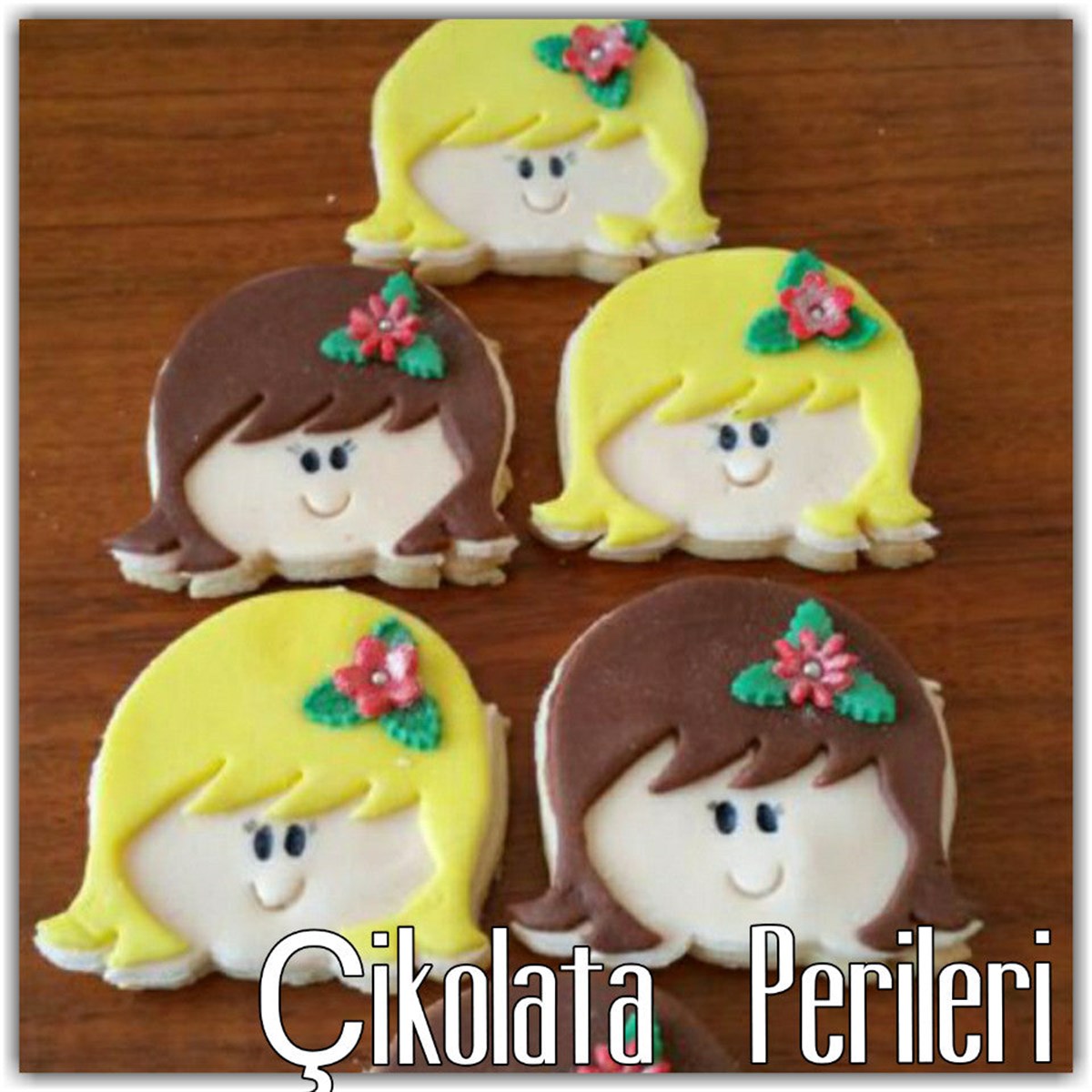 Yeni Yıl Kız Çocuğu