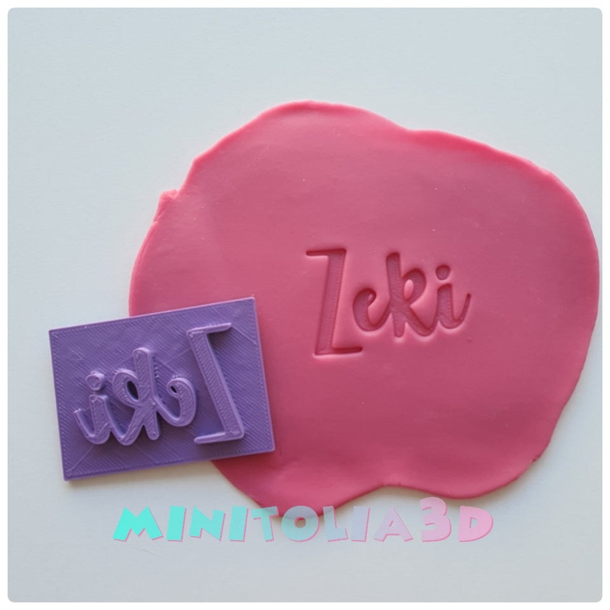 " Zeki " Yazı Damga Ürününün Kopyası