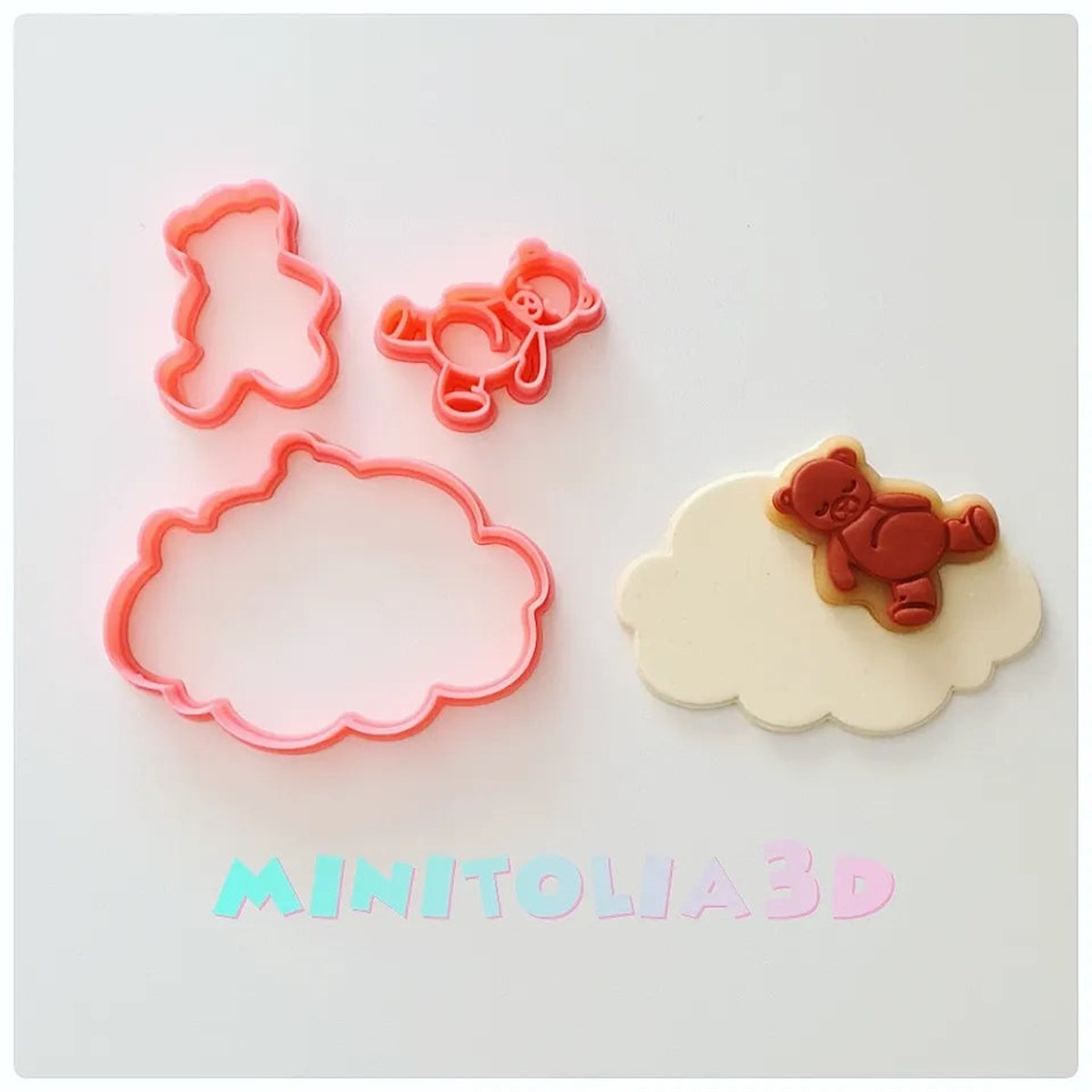 Bulutlu Uyuyan Ayıcık