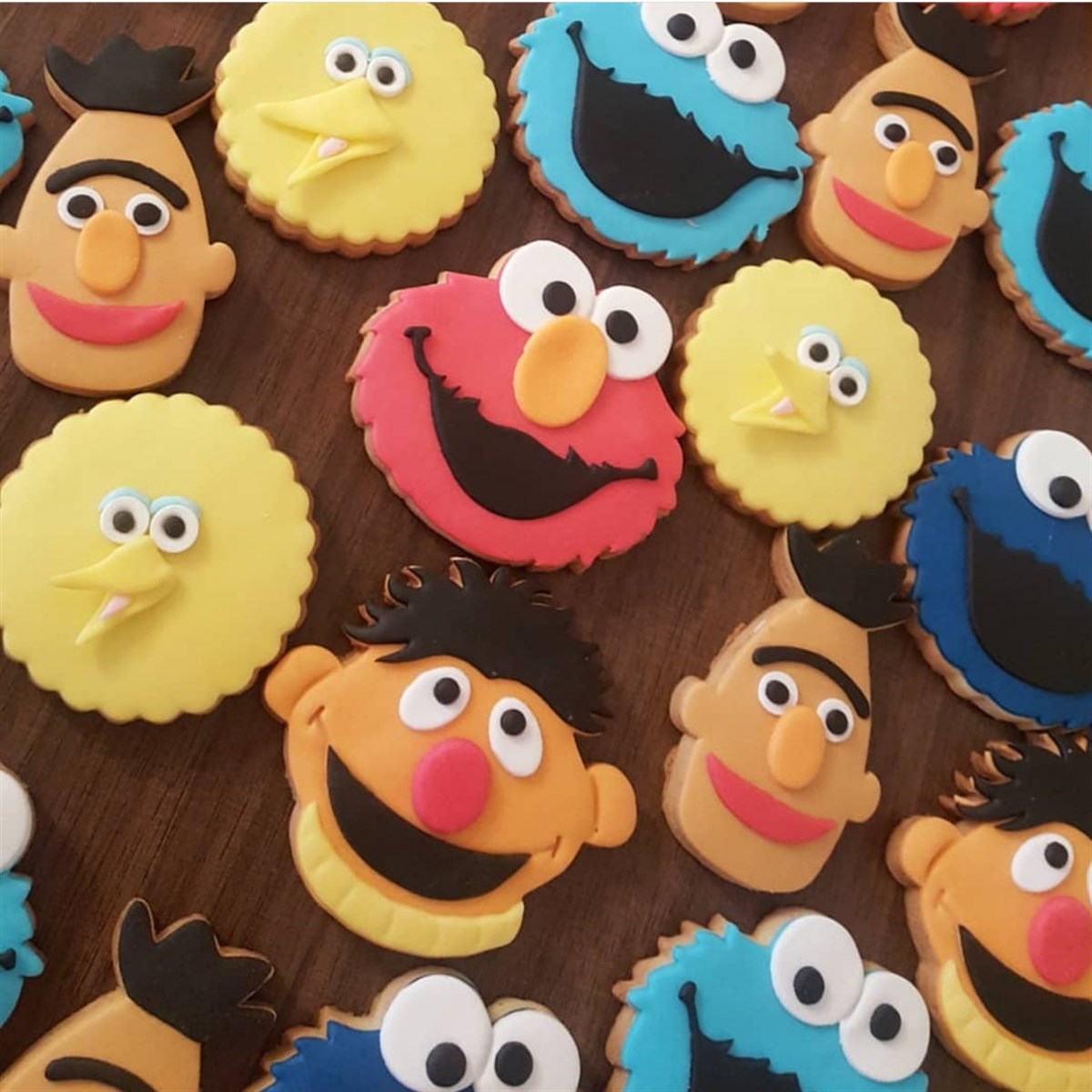 Susam Sokağı - Büdü